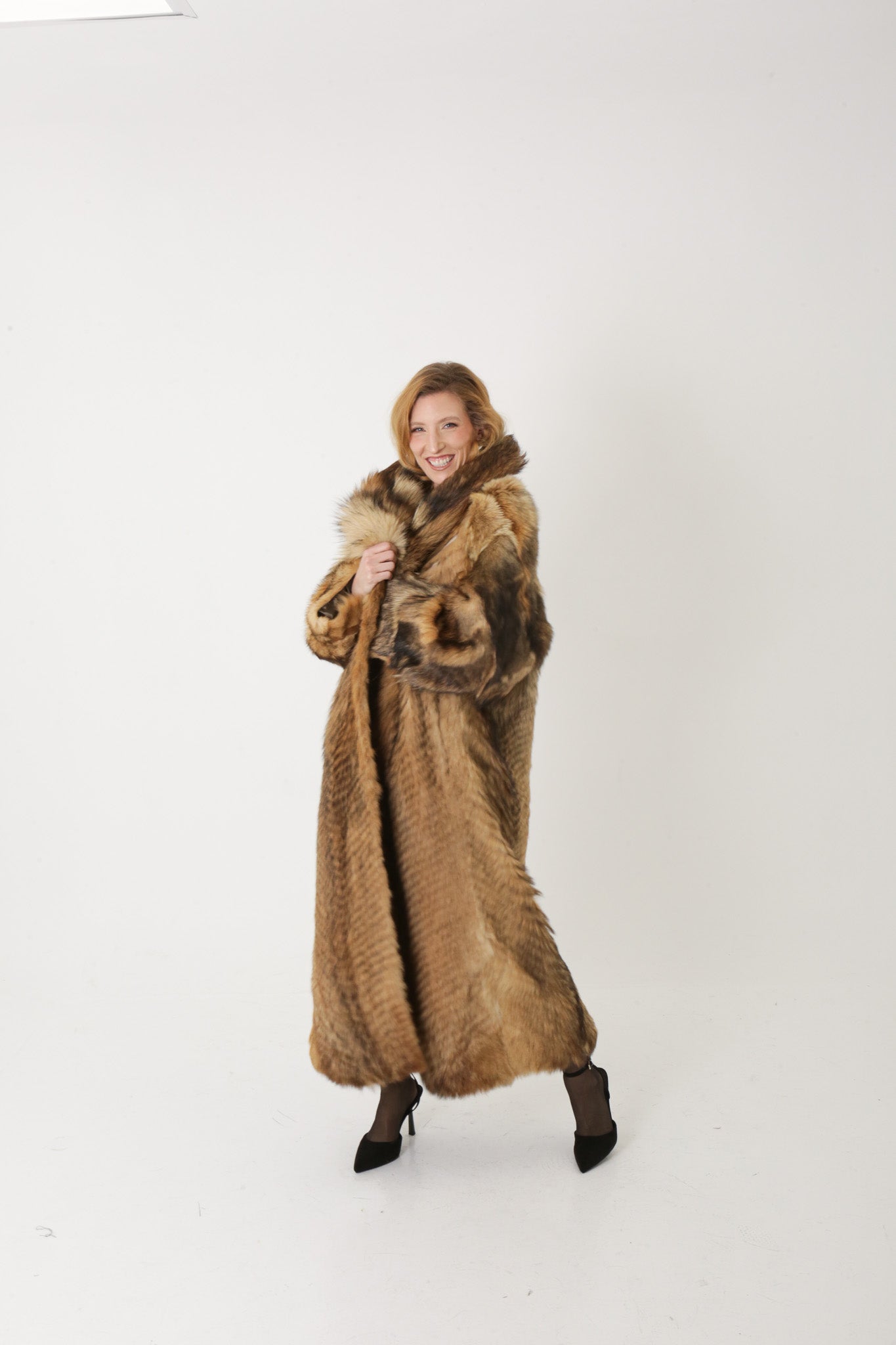 The Ravaryn — Fox Fur Coat