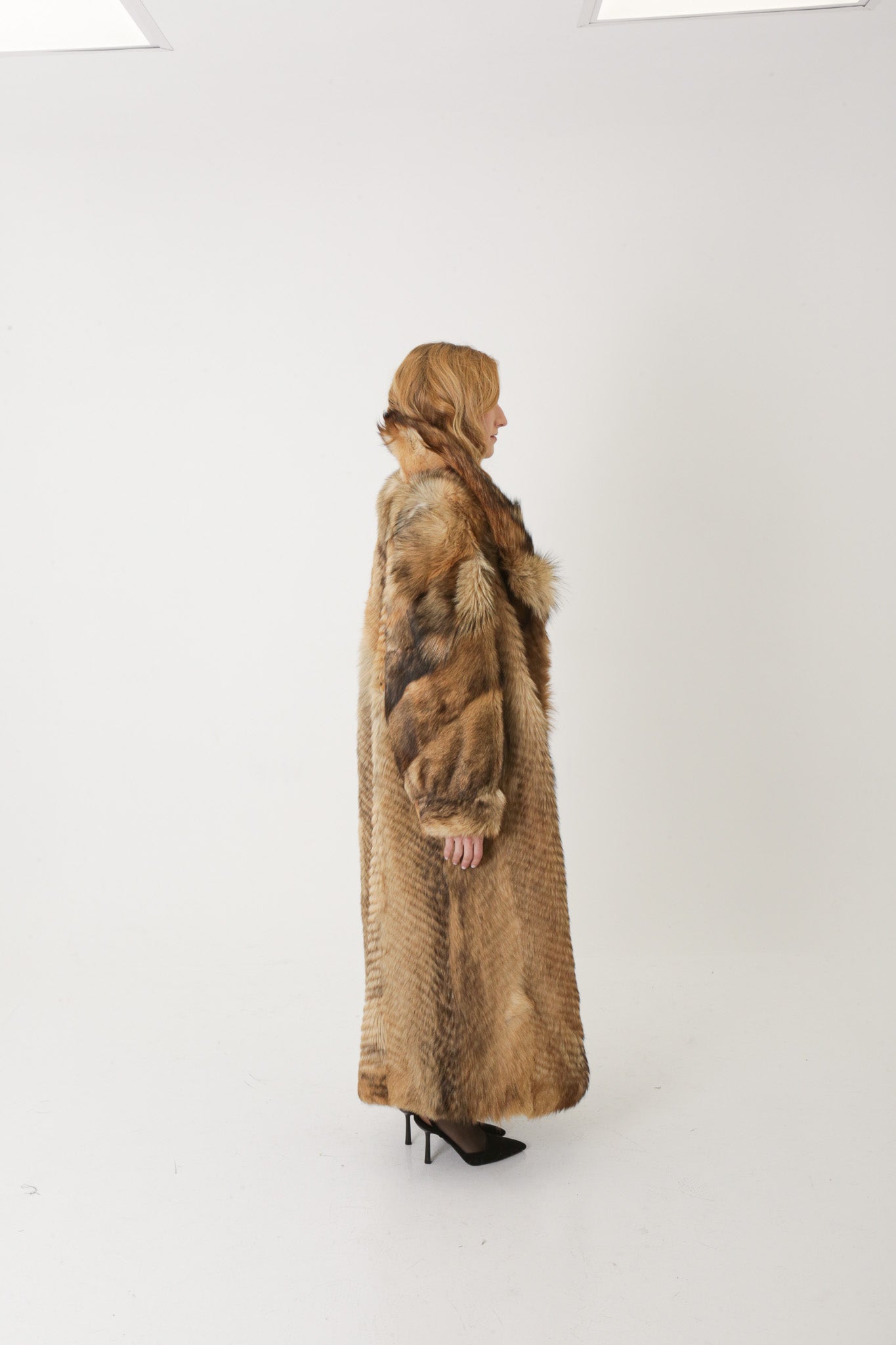 The Ravaryn — Fox Fur Coat