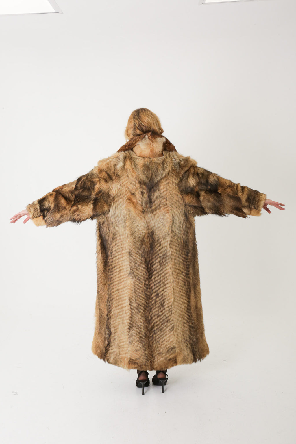The Ravaryn — Fox Fur Coat
