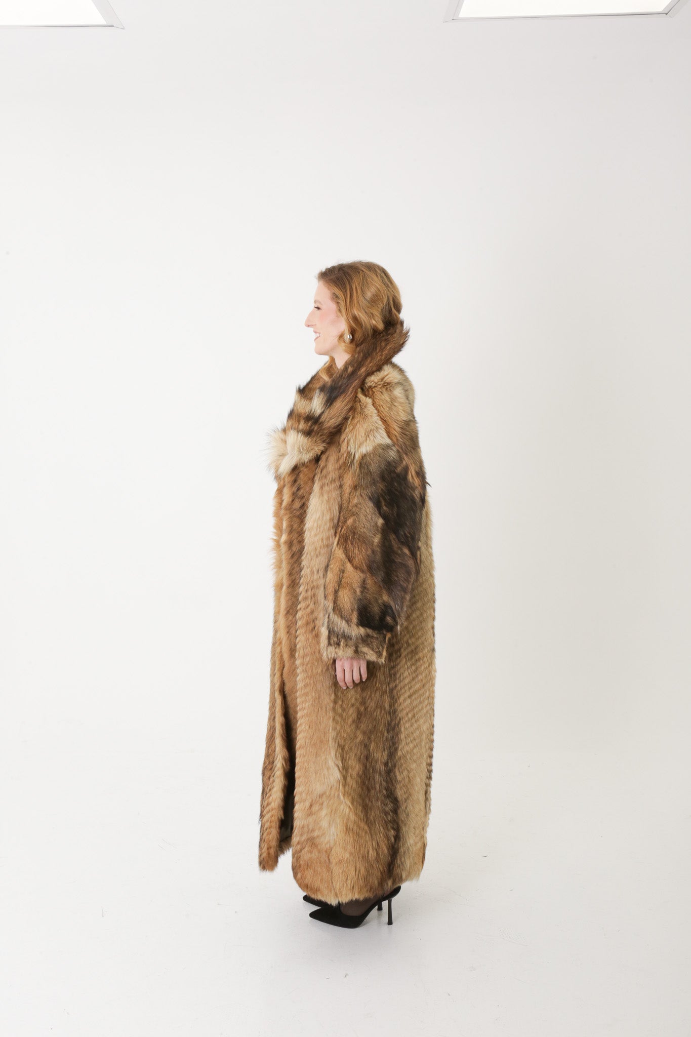 The Ravaryn — Fox Fur Coat