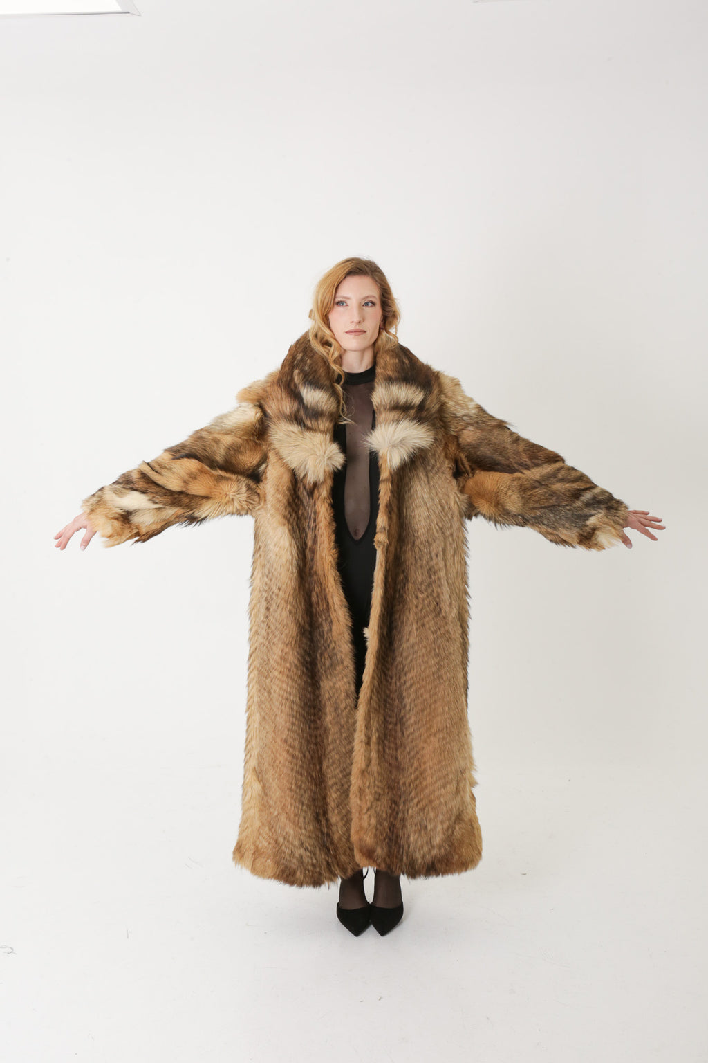 The Ravaryn — Fox Fur Coat