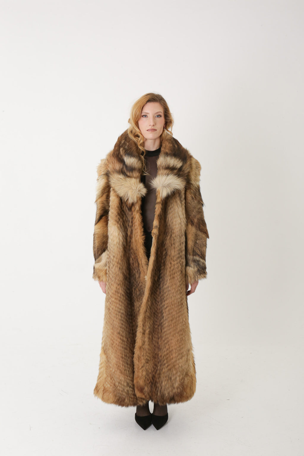 The Ravaryn — Fox Fur Coat