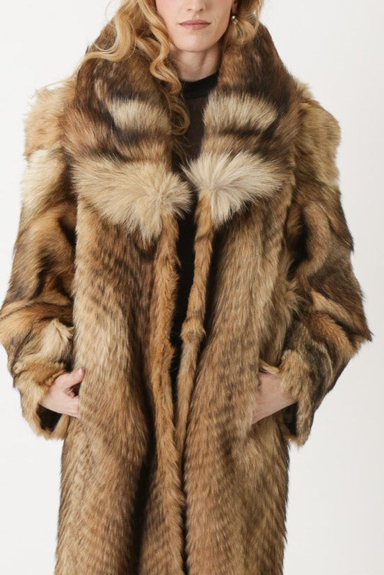 The Ravaryn — Fox Fur Coat