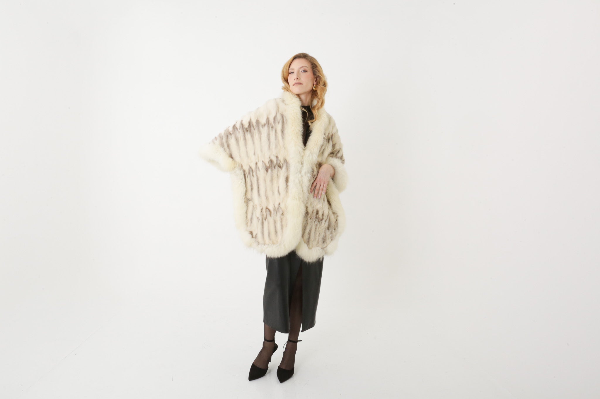 The Lunelle — Fox Fur Cape