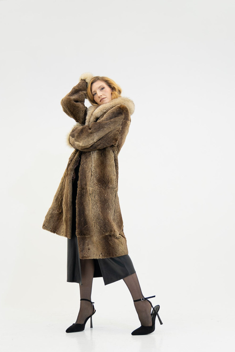 The Everleigh - Beaver Coat