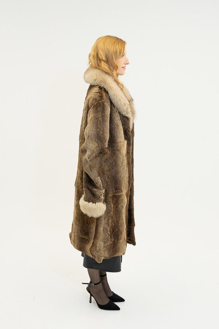 The Everleigh - Beaver Coat