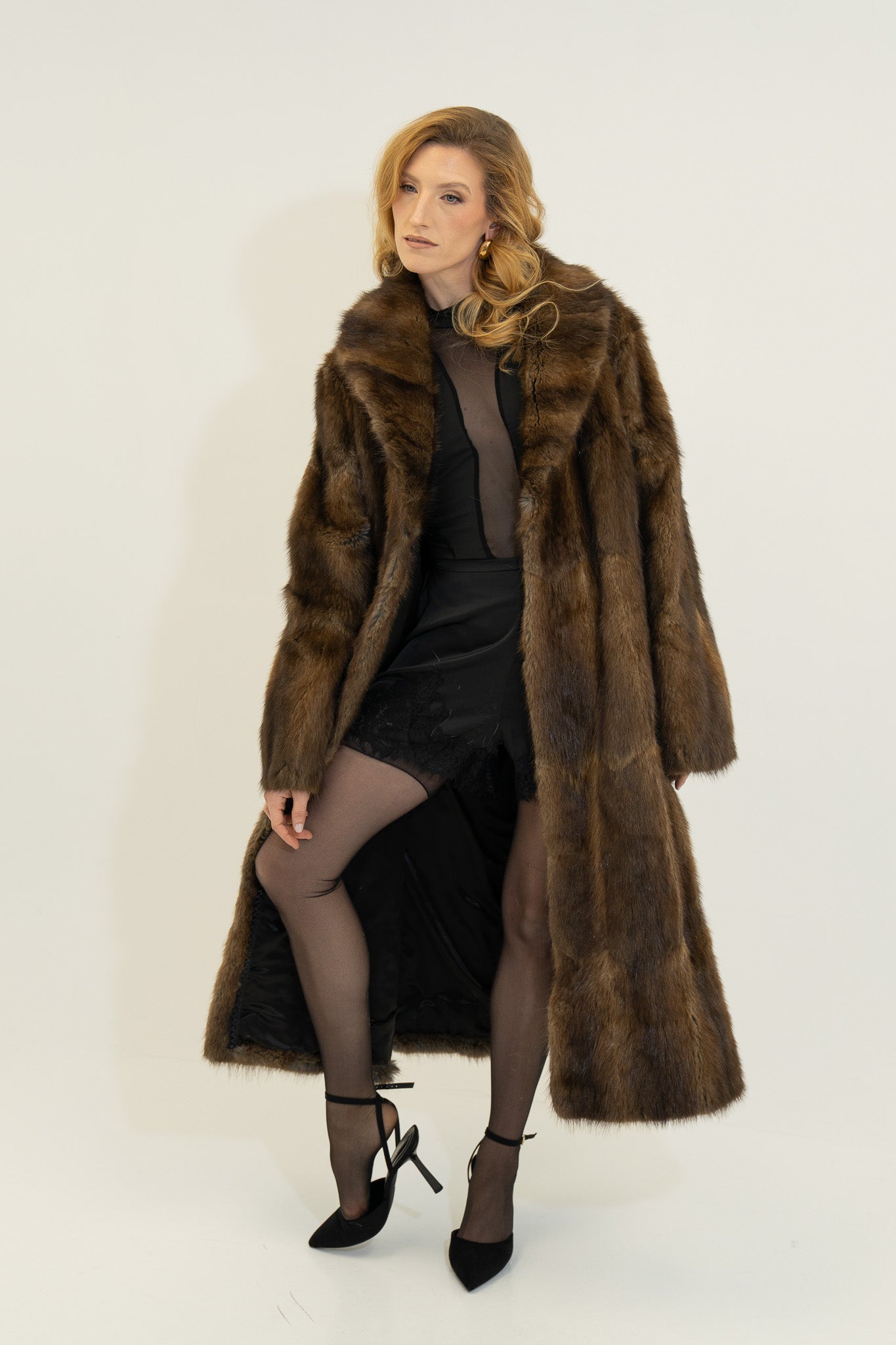 The Ravelle - Finnish Raccoon Full-Length Coat